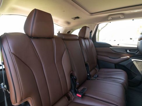 Certified 2023 Acura MDX SH-AWD w/ Advance Package image 43