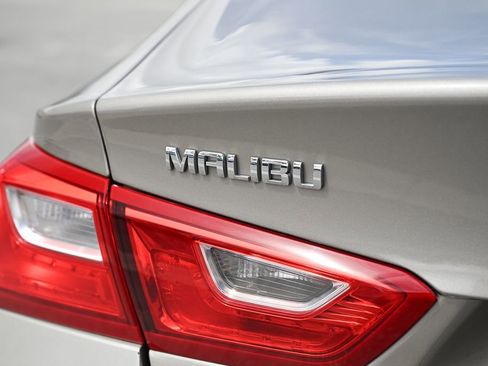Used 2024 Chevrolet Malibu LT FWD image 12