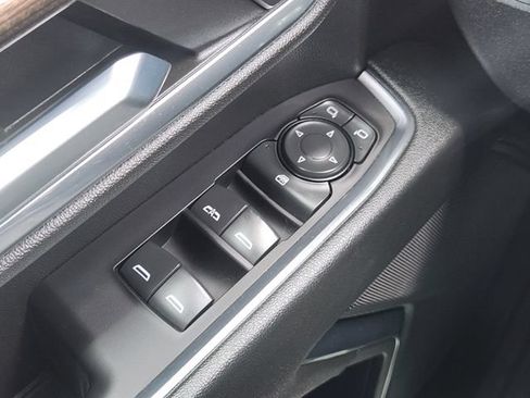 Used 2024 Chevrolet Silverado 2500 LT AWD/4WD image 22