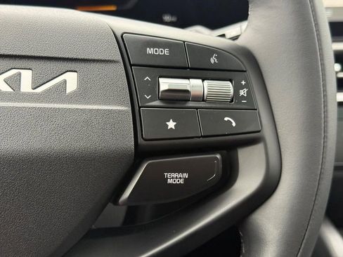 New 2026 Kia Sportage X-Line w/ X-Line Technology Package image 12