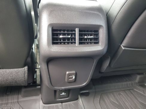 Used 2023 GMC Terrain SLT w/ LPO, Floor Liner Package AWD/4WD image 16