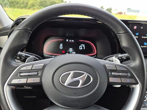 Used 2025 Hyundai Palisade SEL FWD image 21