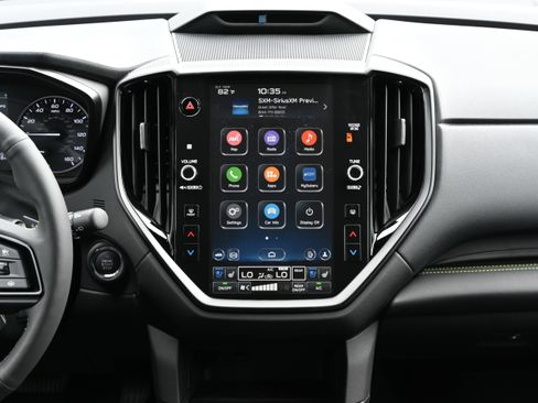 Certified 2025 Subaru Ascent Bronze Edition w/ Onyx Package image 33