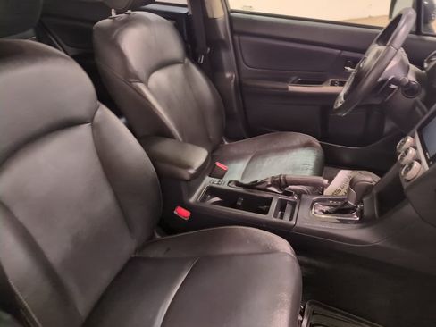 Used 2015 Subaru Crosstrek 2.0i Limited image 10