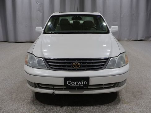 Used 2004 Toyota Avalon XLS image 7