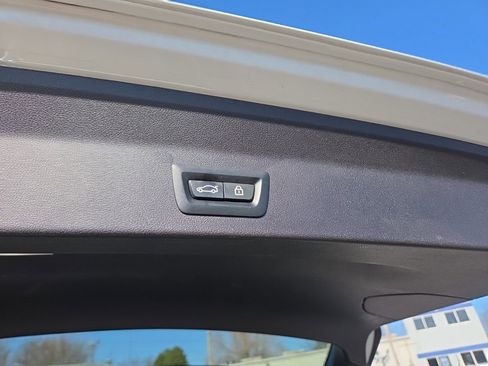 Used 2019 BMW X3 sDrive30i w/ Premium Package image 19