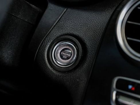 Used 2020 Mercedes-Benz C 300 Sedan image 22