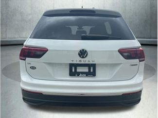 Used 2024 Volkswagen Tiguan SE AWD/4WD video 3