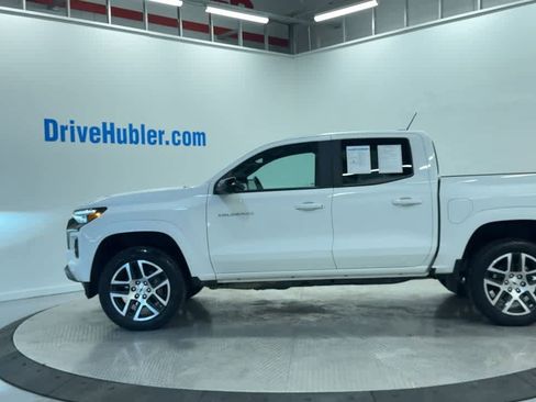Used 2024 Chevrolet Colorado Z71 w/ Z71 Convenience Package 2 image 8