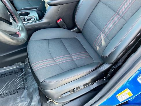 Used 2024 Chevrolet Equinox RS AWD/4WD image 18