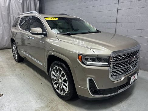 Used 2022 GMC Acadia Denali w/ Denali Ultimate Package AWD/4WD image 5