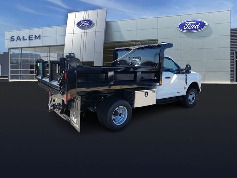 Used 2024 Ford F350 XL w/ Snow Plow Prep Package image 30