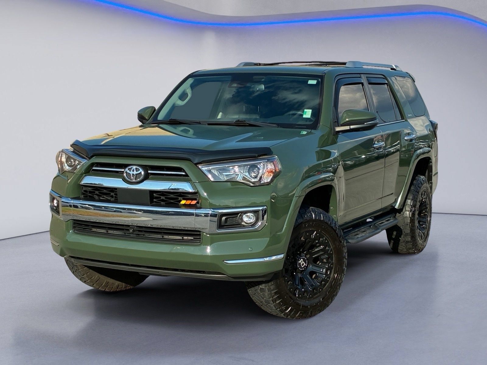 Used 2022 Toyota 4Runner Limited AWD/4WD image 2