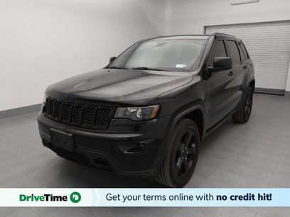 Used 2019 Jeep Grand Cherokee Laredo