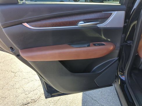 Certified 2023 Cadillac XT5 Premium Luxury w/ LPO, Floor Liner Package AWD/4WD image 29