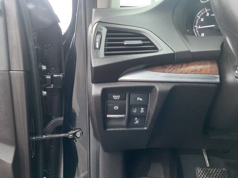 Used 2019 Acura MDX SH-AWD w/ Technology Package image 16