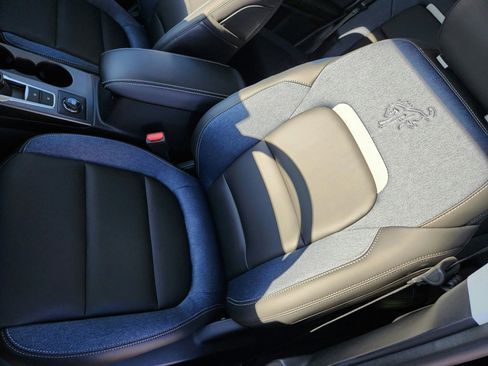 New 2025 Ford Bronco Sport Outer Banks image 12