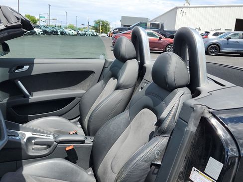Used 2009 Audi TT 2.0T Premium FWD image 13