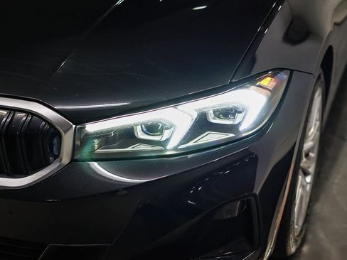 Used 2023 BMW 330i Sedan w/ Driving Assistance Package image 7