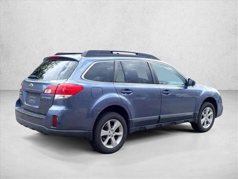 Used 2013 Subaru Outback 2.5i Premium AWD/4WD image 13