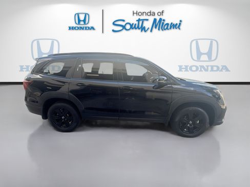 Certified 2022 Honda Pilot TrailSport image 8