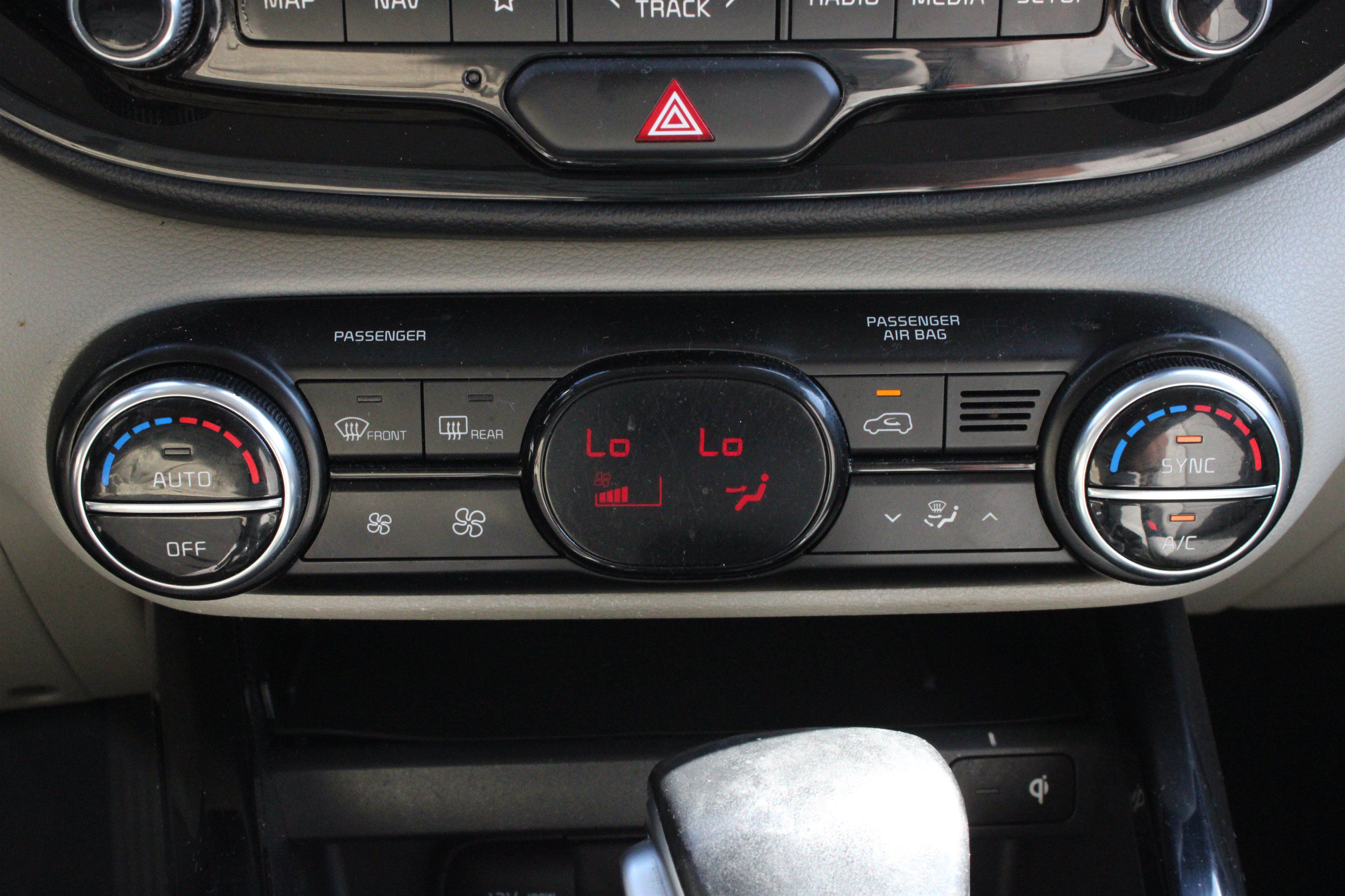 Used 2020 Kia Soul EX FWD image 22