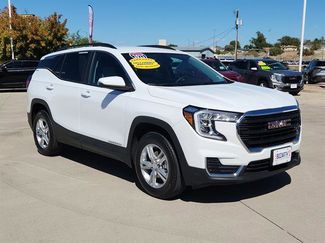 Used 2023 GMC Terrain SLE w/ Driver Convenience Package image 1