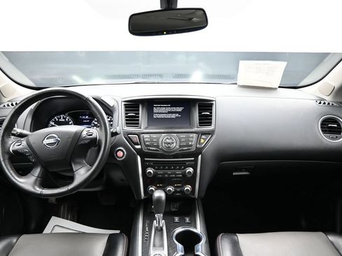 Used 2020 Nissan Pathfinder SL AWD/4WD image 15