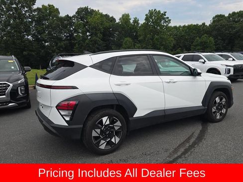 Certified 2025 Hyundai Kona SEL FWD image 3