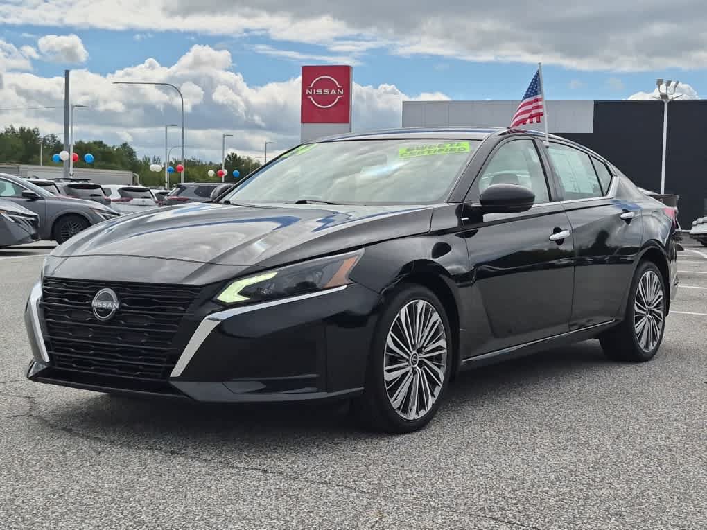 Used 2024 Nissan Altima 2.5 SL AWD/4WD image 1