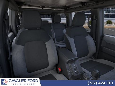Used 2025 Ford Bronco 4-Door image 10