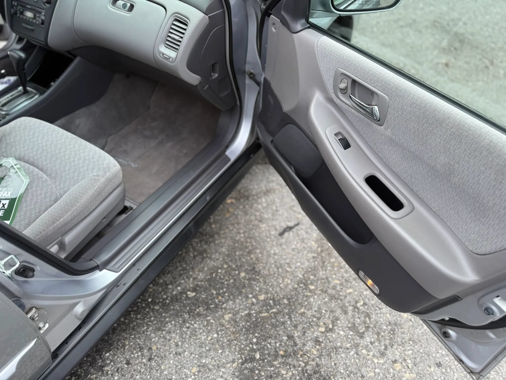 Used 2002 Honda Accord LX image 16