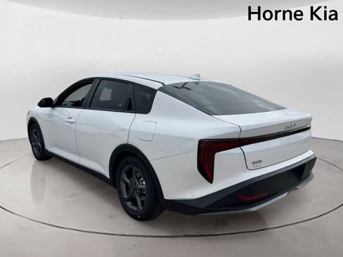 New 2026 Kia K4 FWD image 5
