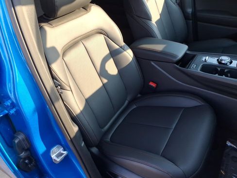 New 2026 Jeep Cherokee Limited image 22