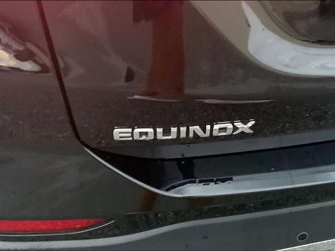Used 2023 Chevrolet Equinox LT FWD image 31