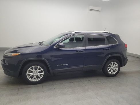 Used 2014 Jeep Cherokee Latitude w/ Cold Weather Group FWD image 2