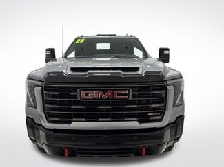 Used 2025 GMC Sierra 2500 AT4X video 2