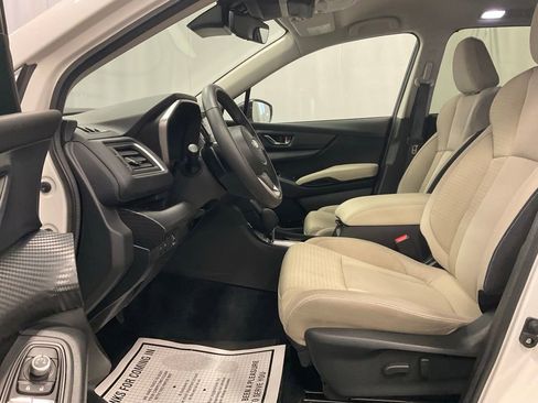 Used 2025 Subaru Ascent Premium AWD/4WD image 12