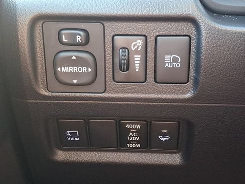 Used 2024 Toyota 4Runner Limited AWD/4WD image 26