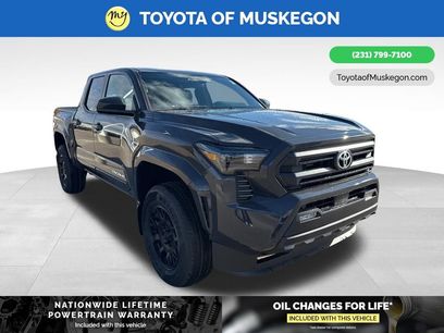 New 2025 Toyota Tacoma SR5