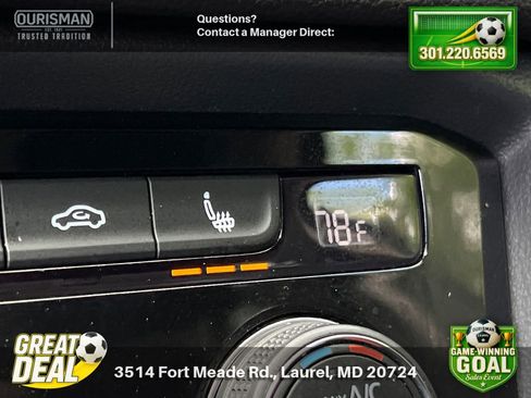 Used 2024 Volkswagen Taos SE FWD image 29