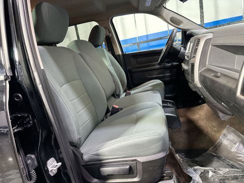 Used 2015 RAM 1500 Express image 32
