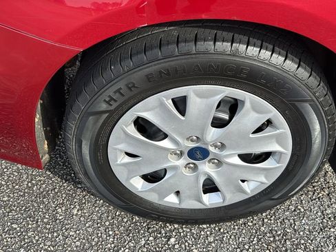 Used 2020 Ford Fusion S image 10