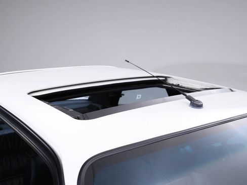 Used 1988 BMW M3 Coupe image 29