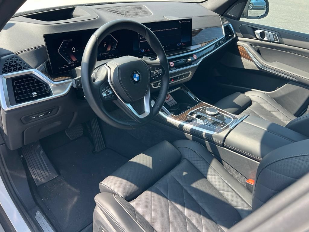 Used 2026 BMW X5 xDrive40i AWD/4WD image 13