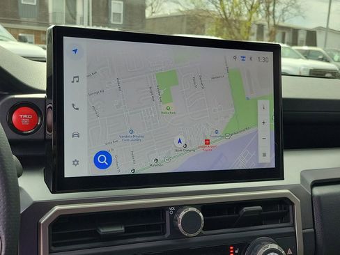 Used 2025 Toyota 4Runner TRD Off-Road Premium image 27