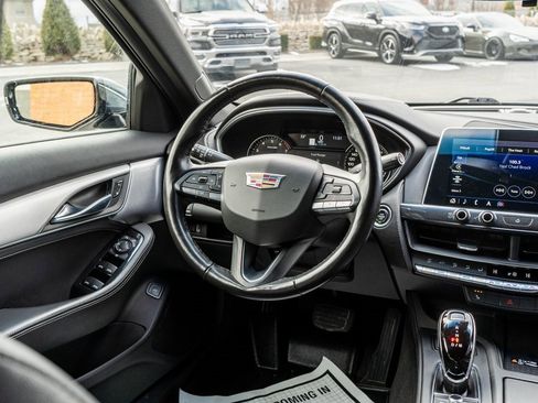 Used 2021 Cadillac CT5 Luxury image 13
