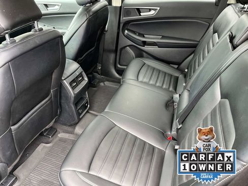 Used 2021 Ford Edge SEL w/ Convenience Package image 19