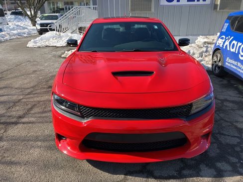Used 2022 Dodge Charger R/T w/ Blacktop Package image 2