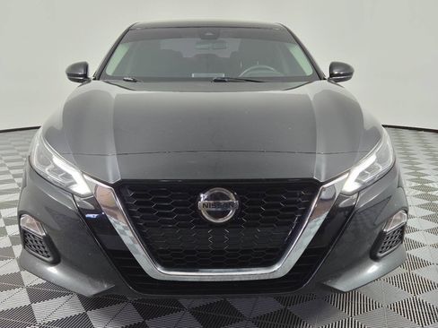 Used 2021 Nissan Altima 2.5 SV AWD/4WD image 2